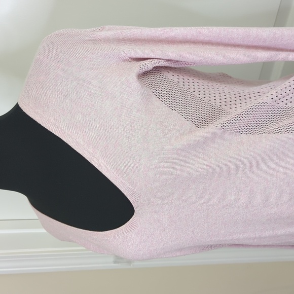 Lululemon Still Movement V-Neck Hi-Low Hem Sweater Heathered Petal Pink 4 - Picture 7 of 15